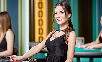 Người đang thiền định với tâm trạng bình tĩnh, thể hiện tầm quan trọng của tâm lý vững vàng
